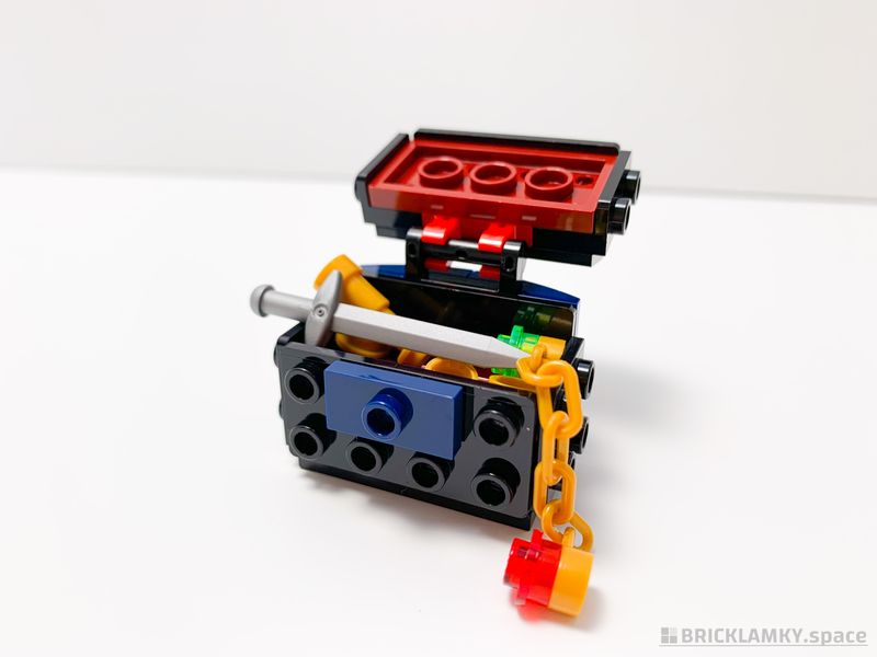 「レゴ クリエイター ファイヤー・ドラゴン 31102」のドラゴンの宝箱
