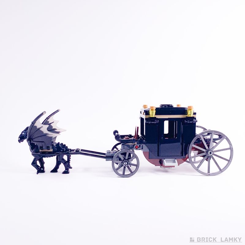 「レゴ グリンデルバルドの脱走（75951）」の馬車全体の側面