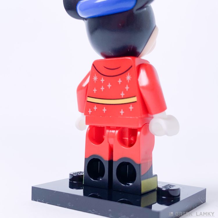 「レゴ ミニフィギュア ディズニー100（71038）」のミッキーの服の背面
