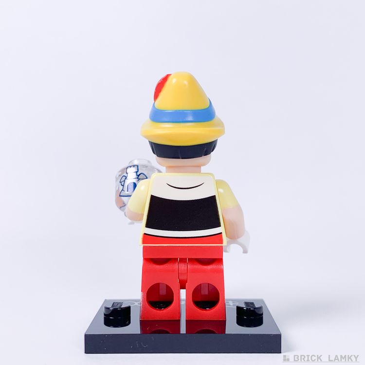 「レゴ ミニフィギュア ディズニー100（71038）」のピノキオの背面