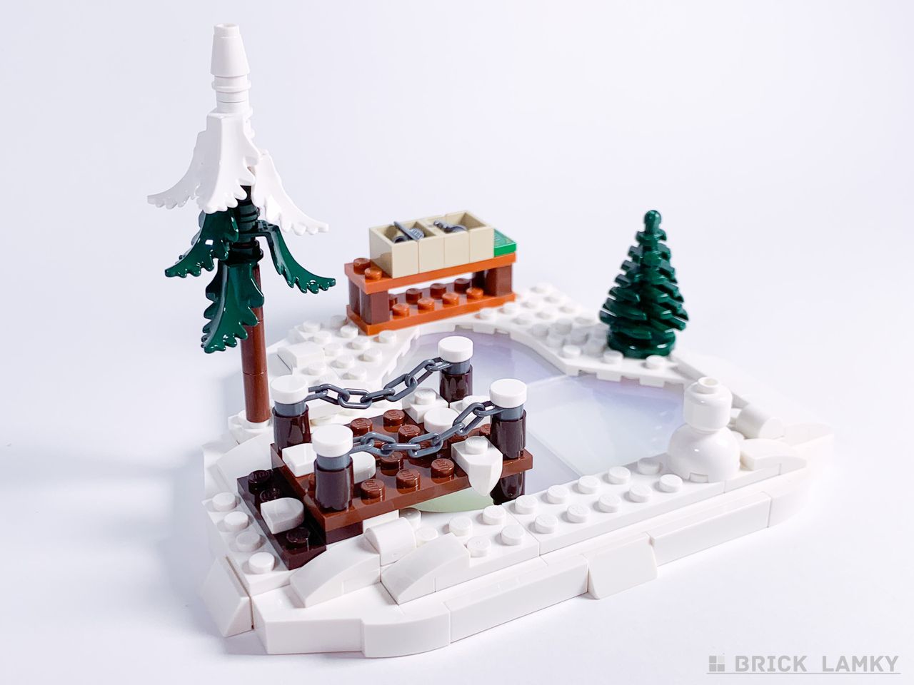 レゴ アルプスの山荘（10325）のスケートリンク