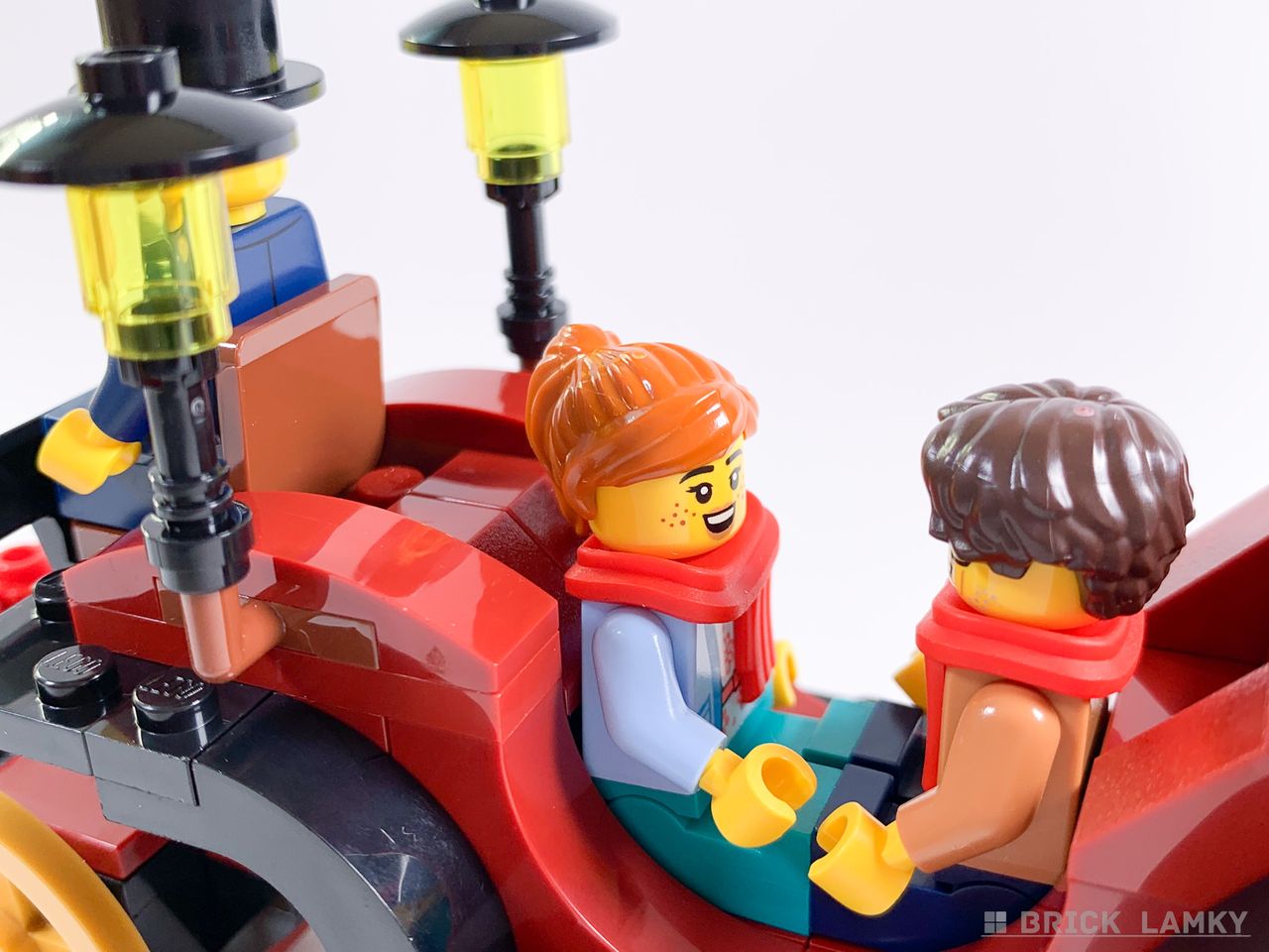 レゴ 馬車の冬支度（40603）の馬車の座席
