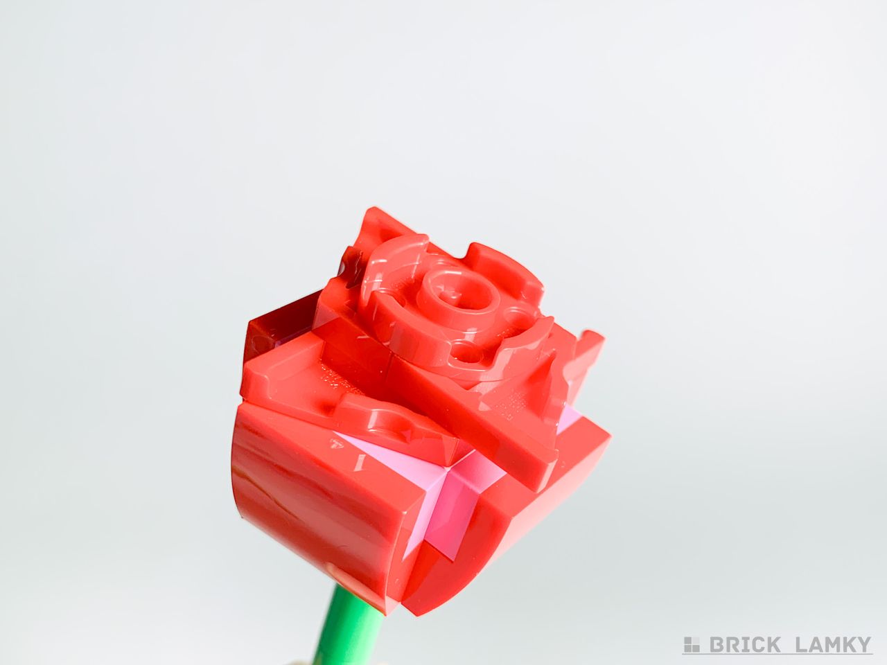 レゴ フレンズ フラワーガーデン（30659）のバラ