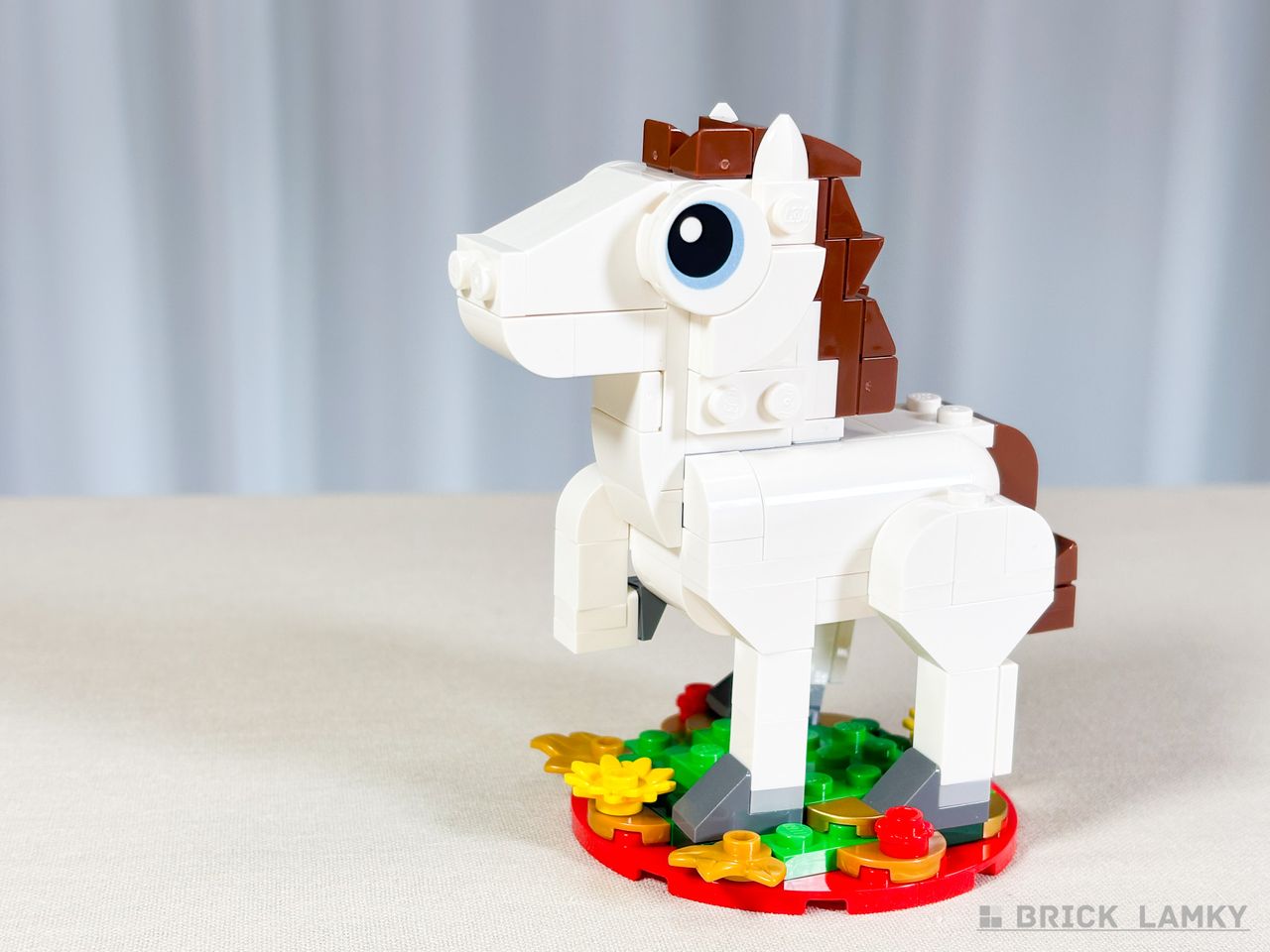 レゴ うま年(40779)の完成品